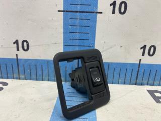 Запчасть кнопка обогрева дворников Nissan Sunny 2002