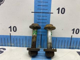 Запчасть болт развальный задний Nissan Sunny 2002