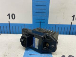 Запчасть реостат печки Mitsubishi RVR 1992