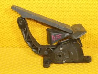 Педаль газа Hyundai IX35 2011