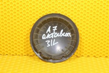 Заглушка двери задняя левая Skoda Octavia 2013—2017