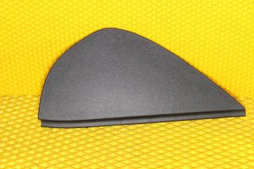 Накладка торпедо торцевая левая Volkswagen Polo 2019