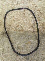 Уплотнитель на проем задний правый Skoda Octavia 2013—2017