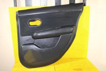 Обшивка двери задняя правая Nissan Tiida