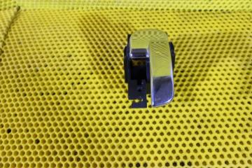 Запчасть ручка двери внутренняя передняя правая Nissan Navara