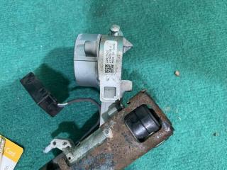 Замок зажигания с ключами Opel Astra J