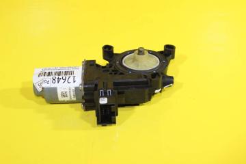 Мотор стеклоподъемника задний правый Volkswagen Polo 2018 Б/У Мотор стеклоподъемника задний правый Volkswagen Polo 2018