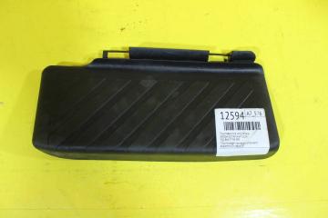 Подставка под ногу передняя Skoda Octavia 2014