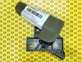 Ручка капота Skoda Octavia 2018