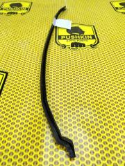 Уплотнитель двери задний левый Skoda Octavia 2018