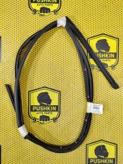 Уплотнитель на дверь задний левый Hyundai Sonata 2020