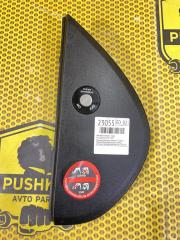 Накладка консоли правая KIA Ceed 2010