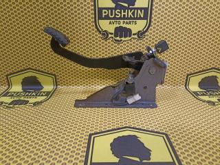 Педаль тормоза Kia Rio 2 013