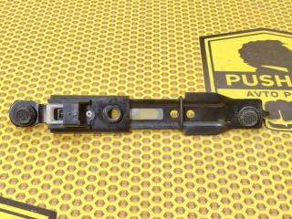 Механизм регулировки ремня передний левый Kia Rio 2 013