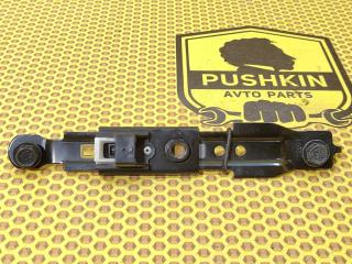 Механизм регулировки ремня передний правый Kia Rio 2 013