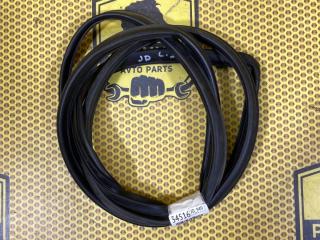 Уплотнитель на дверь задний левый Kia Ceed 2014