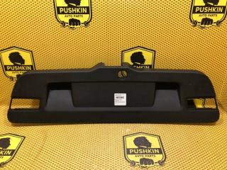 Обшивка крышки багажника Volkswagen Jetta 2012 Б/У Обшивка крышки багажника Volkswagen Jetta 2012