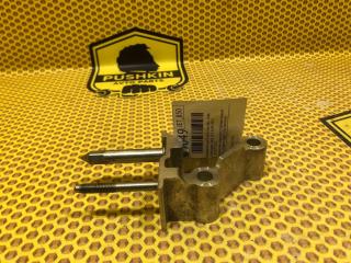 Кронштейн усилителя торпедо правый Volkswagen Jetta 2012