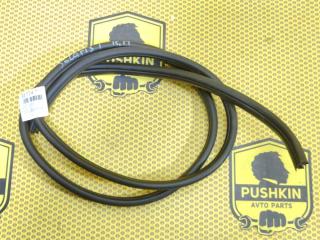 Уплотнитель на проем передний правый Hyundai Solaris 2011