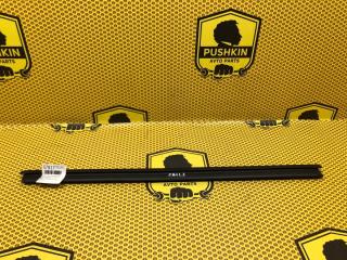 Запчасть бархотка внутренняя задняя левая Volkswagen Tiguan 2011