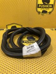 Уплотнитель на проем задний левый Volkswagen Tiguan 2011