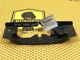 Накладка замка капота Kia Sportage 2007