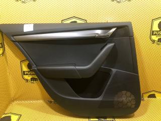 Обшивка двери задняя левая Skoda Octavia 2020