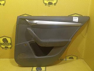 Обшивка двери задняя правая Skoda Octavia 2015