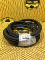 Уплотнитель на проем задний левый Skoda Octavia 2015