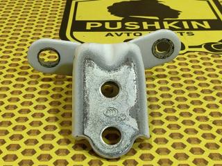 Петля двери задняя правая Hyundai Sonata 2020