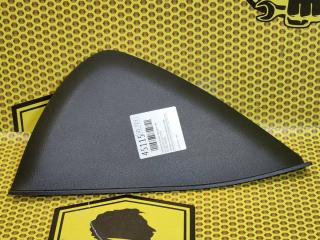 Запчасть накладка торпедо торцевая левая Kia Ceed 2016