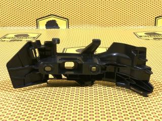 Крепление бампера заднее правое Volkswagen Polo 2021