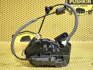 Замок двери задний левый Skoda Octavia 2018