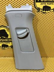 Обшивка стойки центральной верхняя левая Skoda Rapid 2018