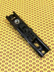 Механизм регулировки ремня правый Volkswagen Polo