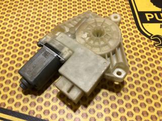 Мотор стеклоподъемника задний правый Volkswagen Polo 2022 Б/У Мотор стеклоподъемника задний правый Volkswagen Polo 2022