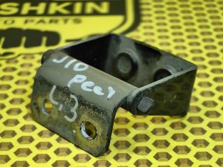 Петля багажника Nissan QASHQAI 2011