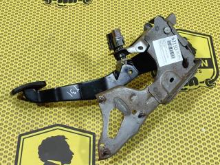 Педаль тормоза Nissan X-TRAIL 2008