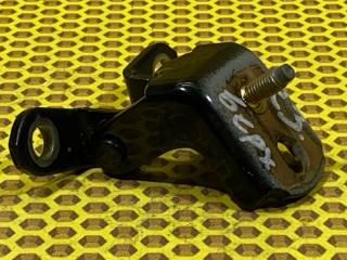 Петля двери Nissan Almera 2007