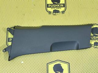 Обшивка стойки центральной нижняя левая Volkswagen Golf 2008