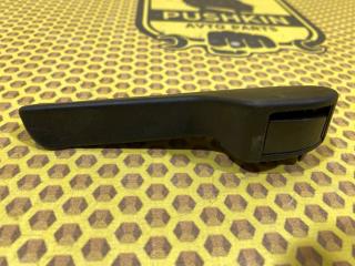 Ручка капота Skoda Octavia 2011