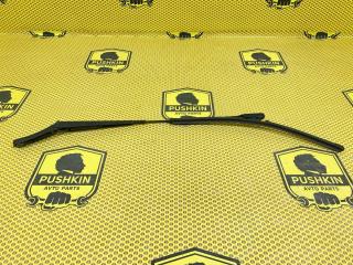 Поводок дворника передний правый Skoda Octavia 2019