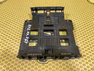 Кронштейн блока управления двигателем Skoda Octavia 2011