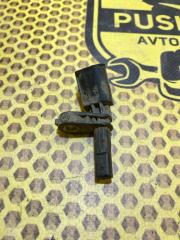 Датчик АБС передний левый Skoda Octavia 2011