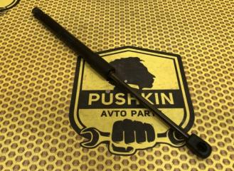 Упор капота Skoda Superb 2017