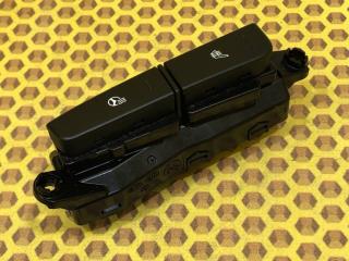 Блок кнопок обогрева сидений левый Kia Cerato 2021