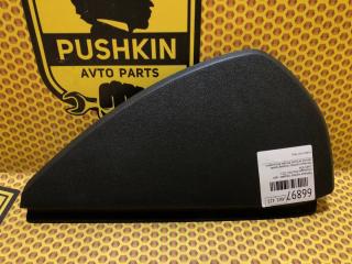 Накладка торпедо торцевая правая Volkswagen Polo 2021