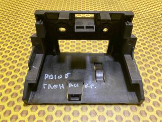 Кронштейн блока управления ГЛОНАСС Volkswagen Polo 2021