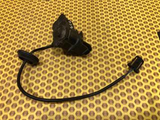 Замок лючка топливного бака Volkswagen Polo 2019