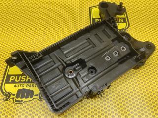 Площадка аккумулятора Volkswagen Jetta 2019